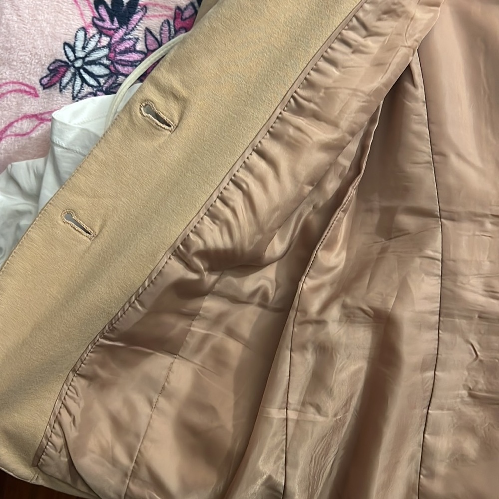 Tan blazer - Picture 6 of 6